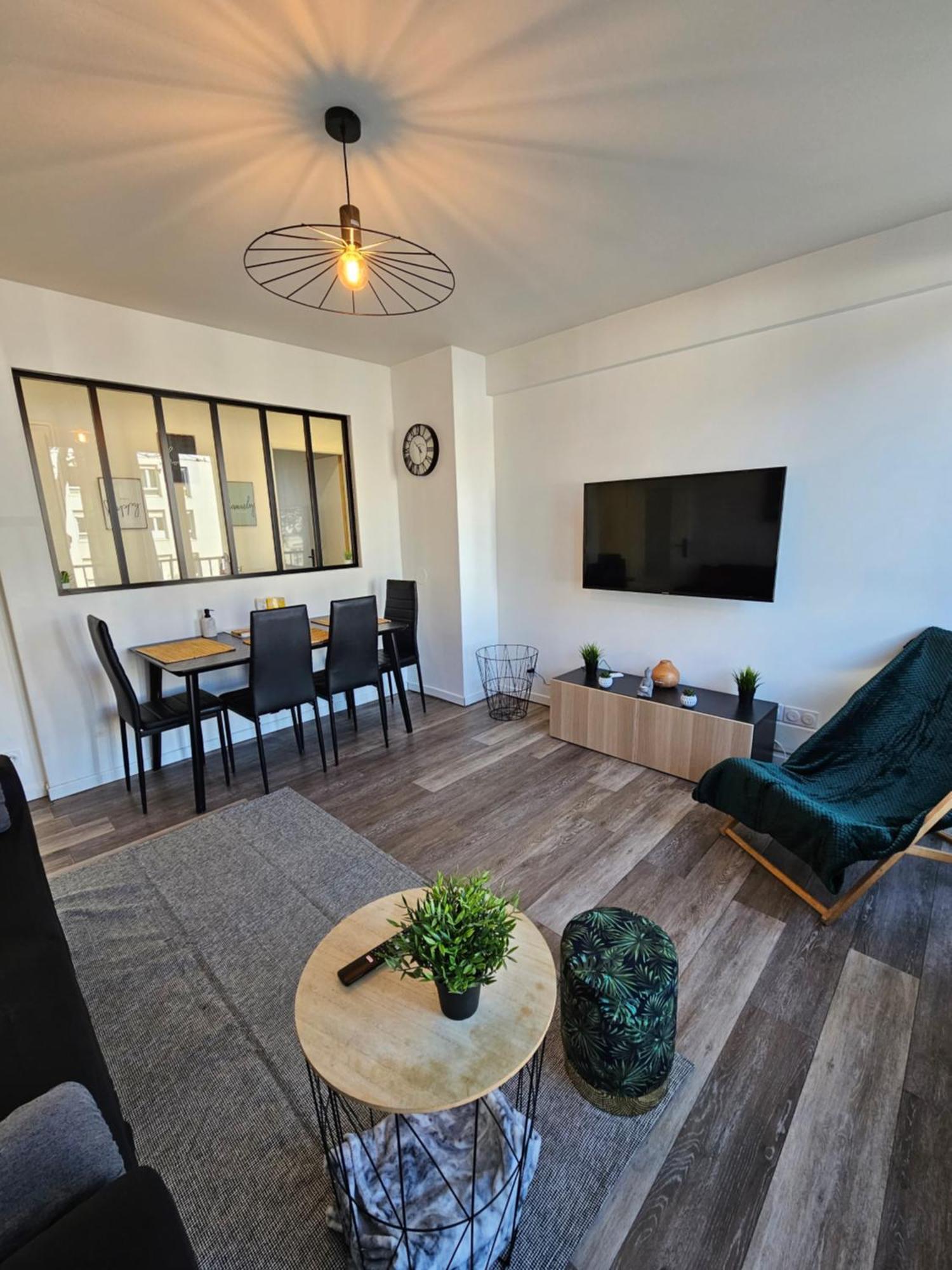 Charmant & Spacieux 3 Chambres - Mm Apartment - Lyon Grand Parilly Vénissieux 외부 사진